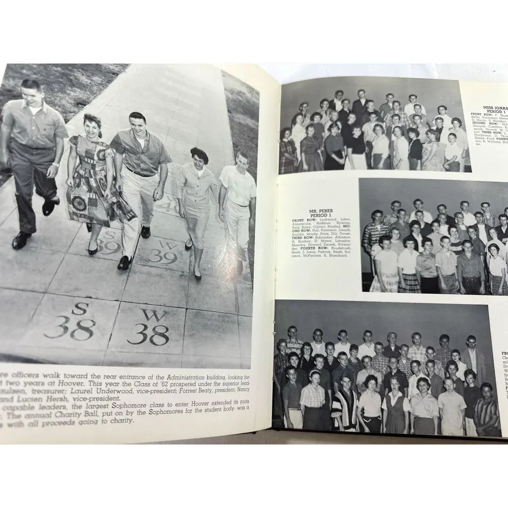 1960 The Scroll Herbert Hoover High School Glendale CA Yearbook Signed